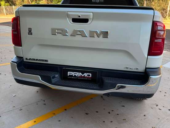 RAM-RAMPAGE-2.2 TURBO DIESEL LARAMIE 4X4 AUTOMÁTICO RAM-RAMPAGE-2025