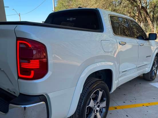 RAM-RAMPAGE-2.2 TURBO DIESEL LARAMIE 4X4 AUTOMÁTICO RAM-RAMPAGE-2025