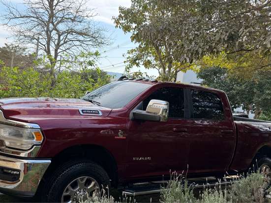 RAM-2500-6.7 I6 TURBO DIESEL LARAMIE RODEO EDITION CD 4X4 AUTOMÁTICO RAM-2500-2024