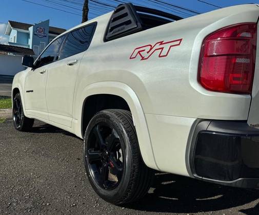 RAM RAMPAGE 2.0 HURRICANE 4 TURBO GASOLINA R/T 4X4 AUTOMÁTICO
