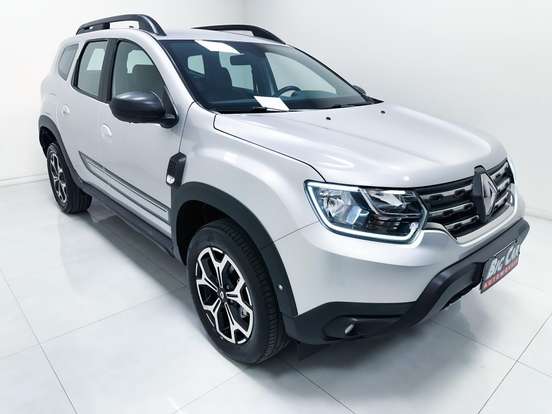 RENAULT-DUSTER-2023