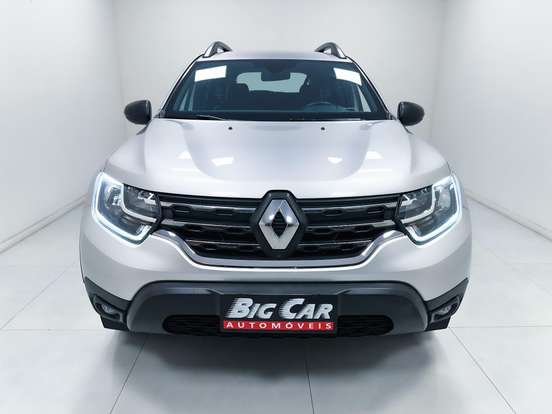 RENAULT-DUSTER-2023