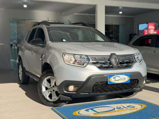 RENAULT-DUSTER-2022