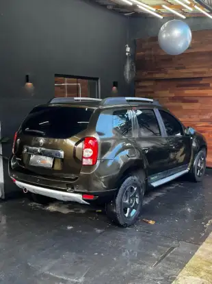 RENAULT-DUSTER-2013