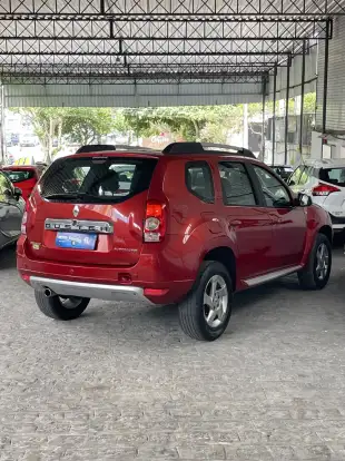 RENAULT-DUSTER-2014