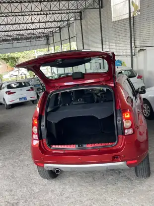 RENAULT-DUSTER-2014