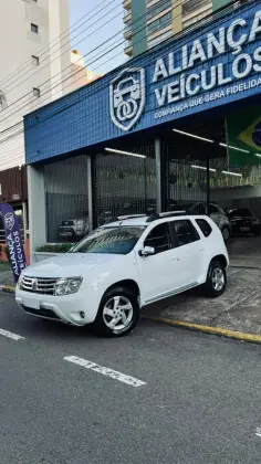 RENAULT DUSTER 2.0 DYNAMIQUE 4X2 16V FLEX 4P AUTOMÁTICO RENAULT DUSTER 2.0 DYNAMIQUE 4X2 16V FLEX 4P AUTOMÁTICO