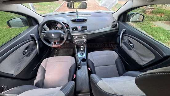 RENAULT-FLUENCE-2.0 DYNAMIQUE 16V FLEX 4P AUTOMÁTICO RENAULT-FLUENCE-2016