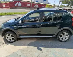 RENAULT SANDERO 1.6 STEPWAY 16V FLEX 4P MANUAL RENAULT SANDERO 1.6 STEPWAY 16V FLEX 4P MANUAL