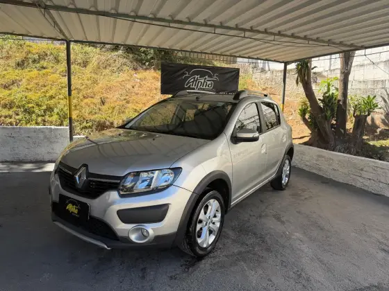 RENAULT SANDERO 1.6 STEPWAY 8V FLEX 4P AUTOMATIZADO RENAULT SANDERO 1.6 STEPWAY 8V FLEX 4P AUTOMATIZADO