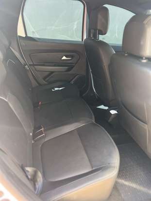 RENAULT-DUSTER-2023
