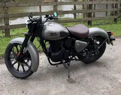ROYAL ENFIELD CLASSIC 350 ROYAL ENFIELD CLASSIC 350