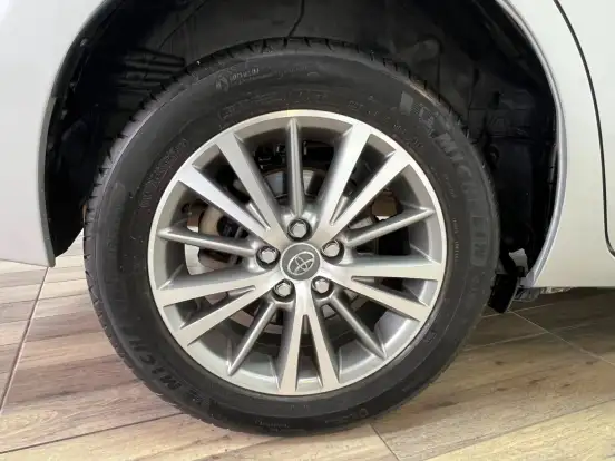 TOYOTA-COROLLA-1.8 GLI 16V FLEX 4P AUTOMÁTICO TOYOTA-COROLLA-2016
