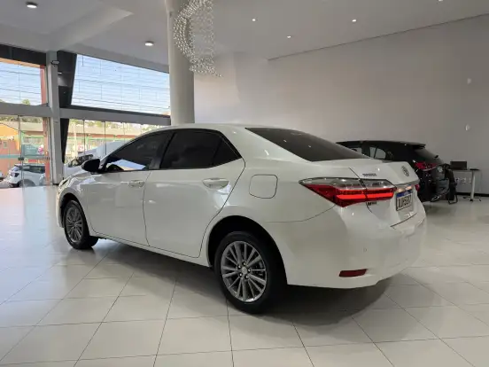 TOYOTA-COROLLA-1.8 GLI UPPER 16V FLEX 4P AUTOMÁTICO TOYOTA-COROLLA-2017