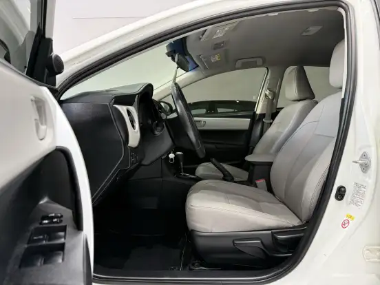TOYOTA-COROLLA-1.8 GLI UPPER 16V FLEX 4P AUTOMÁTICO TOYOTA-COROLLA-2017