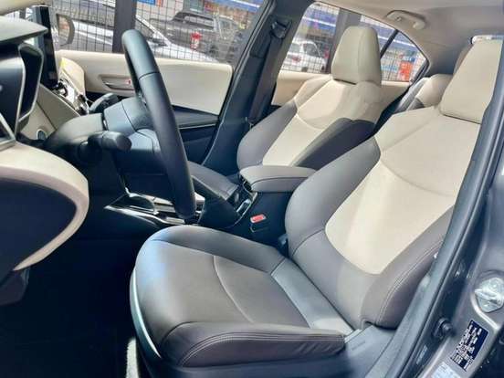 TOYOTA-COROLLA-2026