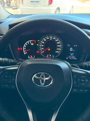 TOYOTA-COROLLA-2022