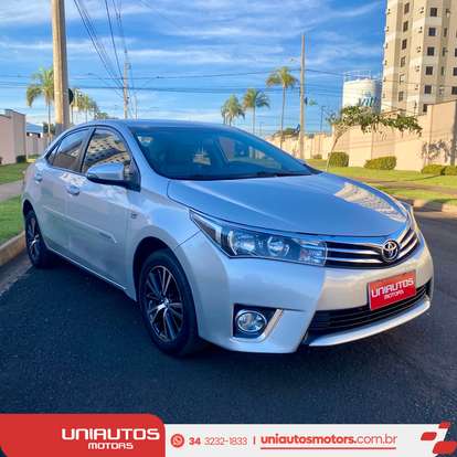 TOYOTA-COROLLA-2015