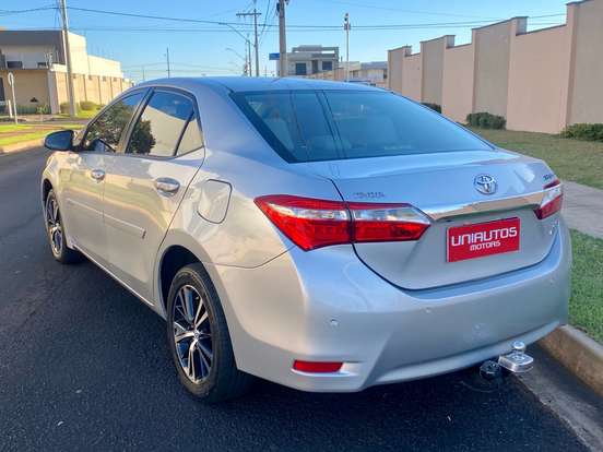 TOYOTA-COROLLA-2.0 XEI 16V FLEX 4P AUTOMÁTICO TOYOTA-COROLLA-2015