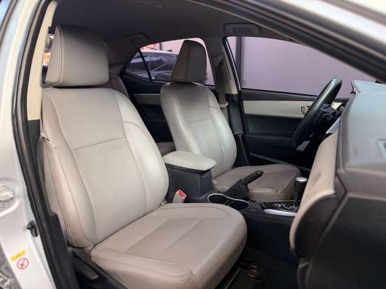 TOYOTA-COROLLA-2017