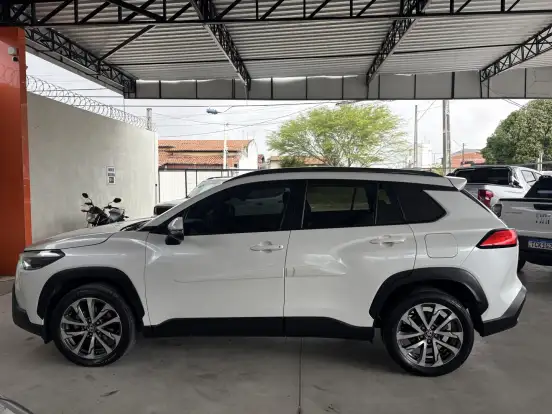 TOYOTA-COROLLA CROSS-2021