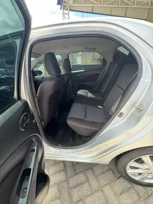 TOYOTA-ETIOS-2018