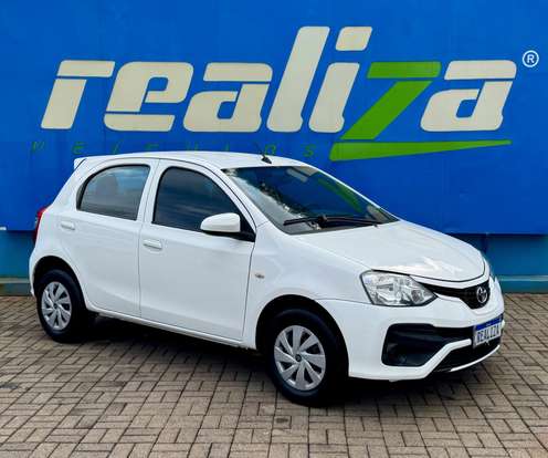 TOYOTA-ETIOS-2017