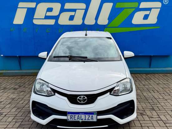 TOYOTA-ETIOS-1.3 X 16V FLEX 4P MANUAL TOYOTA-ETIOS-2017