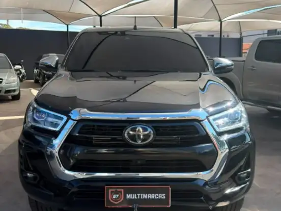 TOYOTA-HILUX-2.8 D-4D TURBO DIESEL CD SRX 4X4 AUTOMÁTICO TOYOTA-HILUX-2021