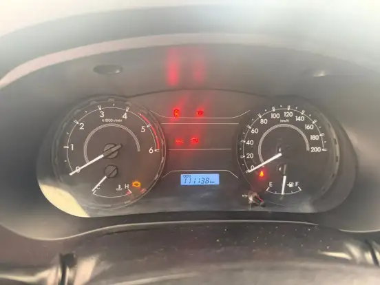 TOYOTA-HILUX-2018