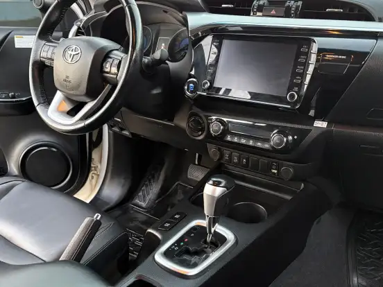 TOYOTA-HILUX-2.8 SRV 4X4 CD 16V DIESEL 4P AUTOMÁTICO TOYOTA-HILUX-2019