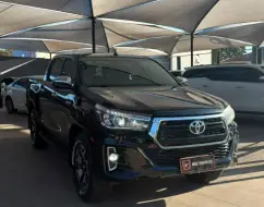 TOYOTA HILUX 2.8 SRX 4X4 CD 16V DIESEL 4P AUTOMÁTICO TOYOTA HILUX 2.8 SRX 4X4 CD 16V DIESEL 4P AUTOMÁTICO