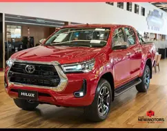 TOYOTA HILUX 2.8 D-4D TURBO DIESEL CD SRX 4X4 AUTOMÁTICO TOYOTA HILUX 2.8 D-4D TURBO DIESEL CD SRX 4X4 AUTOMÁTICO