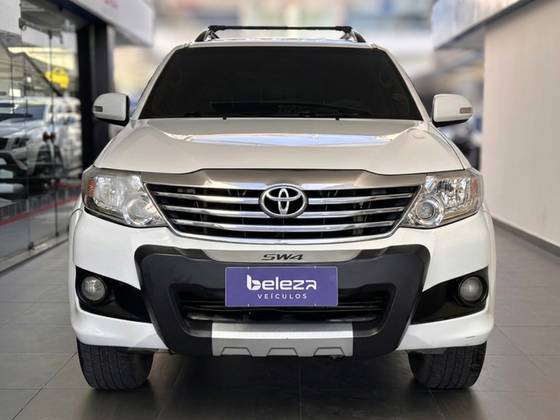 TOYOTA HILUX SW4 2.7 SR 4X2 16V FLEX 4P AUTOMÁTICO