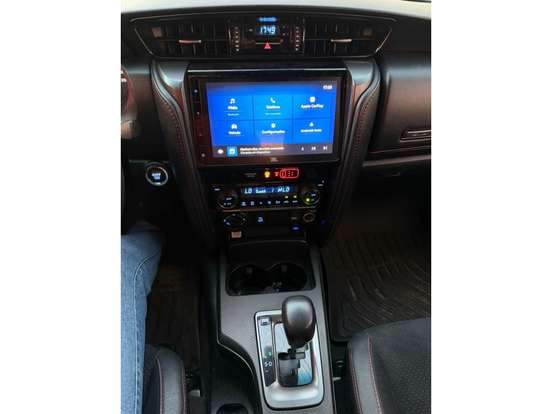 TOYOTA-HILUX SW4-2024