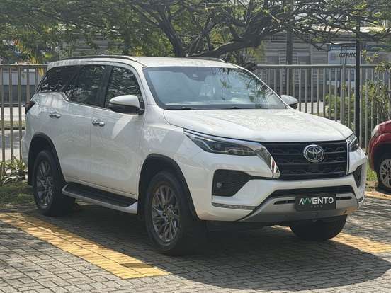 TOYOTA-HILUX SW4-2021