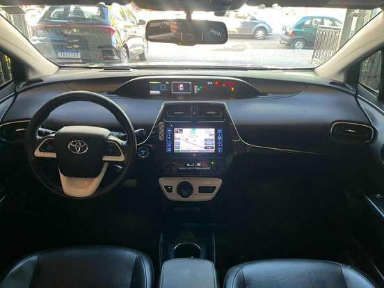TOYOTA-PRIUS-1.8 16V HÍBRIDO 4P AUTOMÁTICO TOYOTA-PRIUS-2018