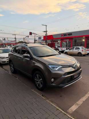 TOYOTA-RAV4-2.0 TOP 4X2 16V GASOLINA 4P AUTOMÁTICO TOYOTA-RAV4-2018