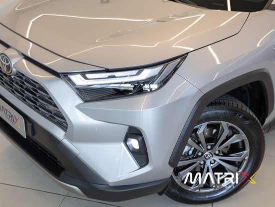 TOYOTA-RAV4-2025