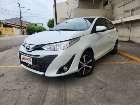 TOYOTA YARIS 1.3 16V FLEX XL MULTIDRIVE TOYOTA YARIS 1.3 16V FLEX XL MULTIDRIVE