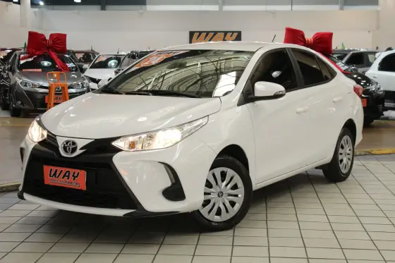 TOYOTA YARIS 1.5 16V FLEX SEDAN XS MULTIDRIVE TOYOTA YARIS 1.5 16V FLEX SEDAN XS MULTIDRIVE