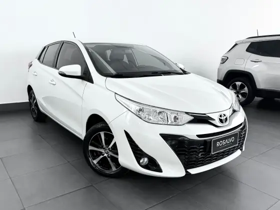 TOYOTA YARIS 1.5 16V FLEX XS MULTIDRIVE TOYOTA YARIS 1.5 16V FLEX XS MULTIDRIVE