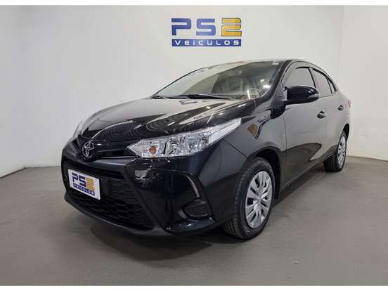 TOYOTA-YARIS-2024