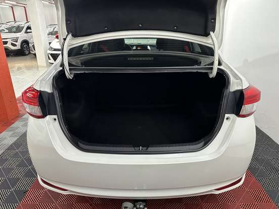 TOYOTA-YARIS-1.5 16V FLEX XLS MULTIDRIVE TOYOTA-YARIS-2019