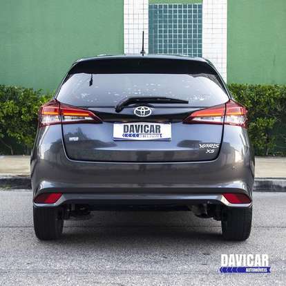 TOYOTA-YARIS-2023