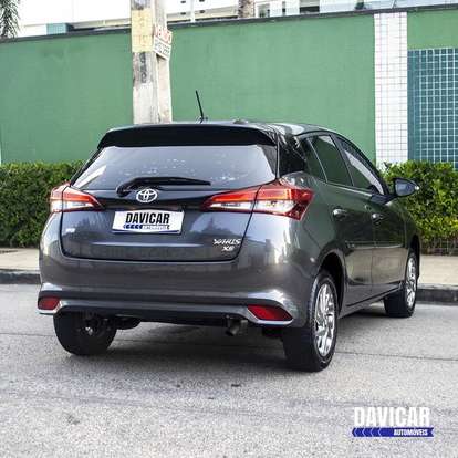 TOYOTA-YARIS-2023