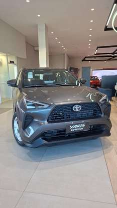 TOYOTA-YARIS CROSS-2026