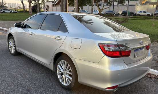 TOYOTA-CAMRY-2014