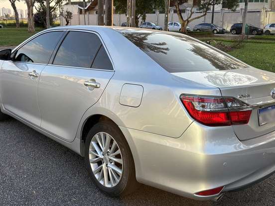 TOYOTA-CAMRY-3.5 XLE V6 24V GASOLINA 4P AUTOMÁTICO TOYOTA-CAMRY-2014