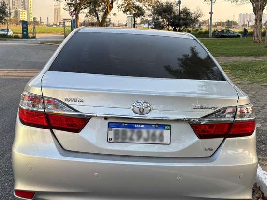 TOYOTA-CAMRY-3.5 XLE V6 24V GASOLINA 4P AUTOMÁTICO TOYOTA-CAMRY-2014